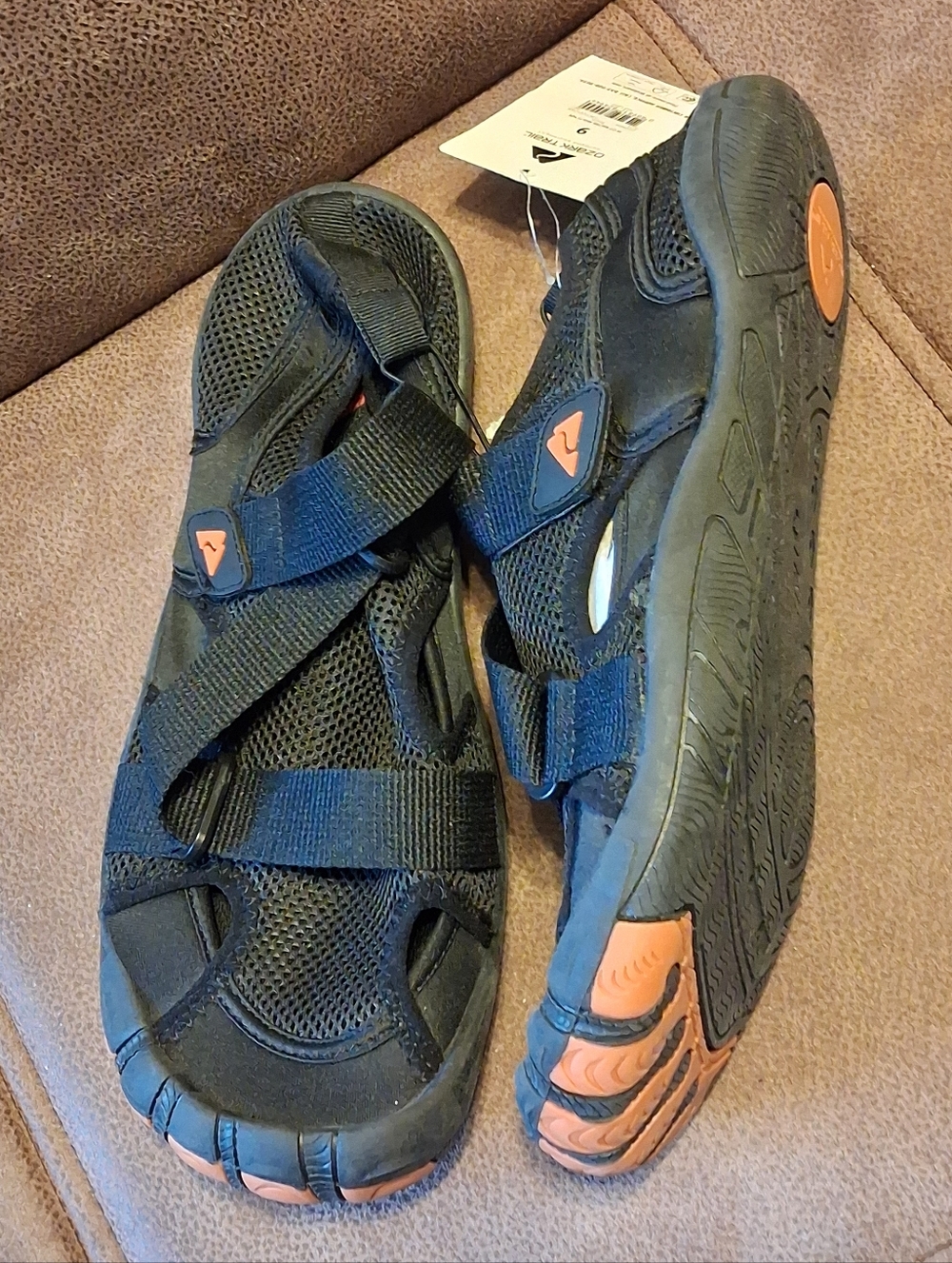 Ozark Trail Men's Black Outdoor Mesh Sandals with Orange Accents Size 9